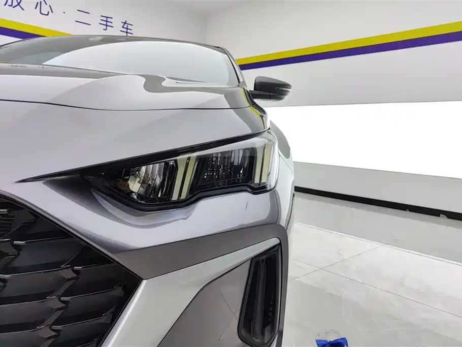 GAC Trumpchi Trumpchi Emkoo 2023 Shadow Leopard H High-Efficiency Hybrid фото 5
