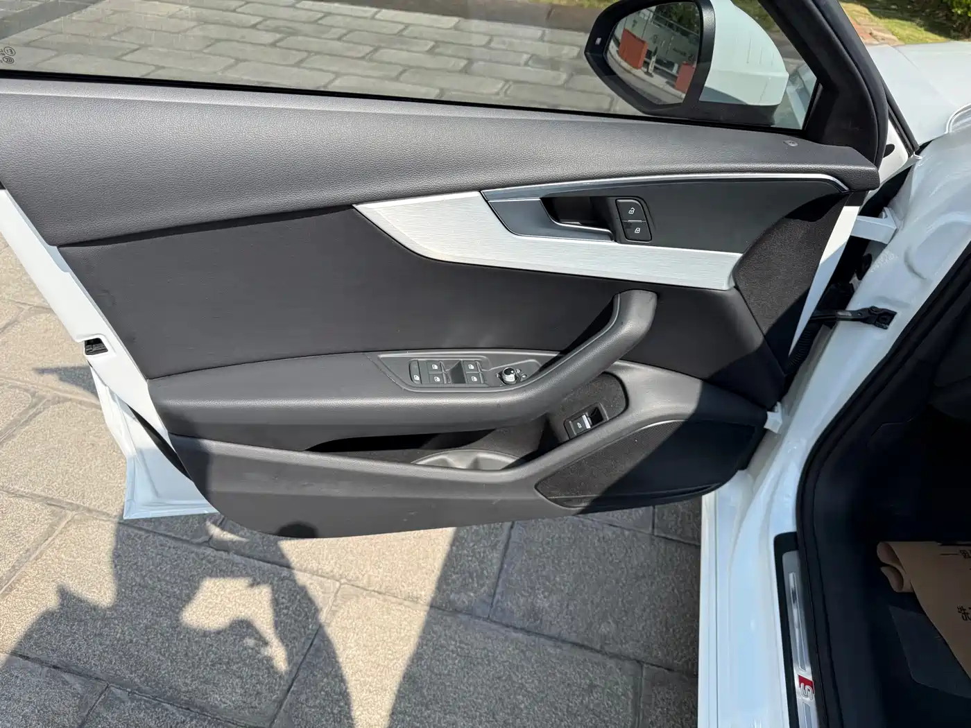 Audi A4L 2020 40 TFSI Fashion Dynamic Edition фото 17