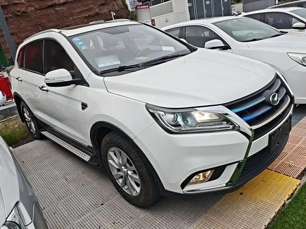 2017 BAIC Huansu S6