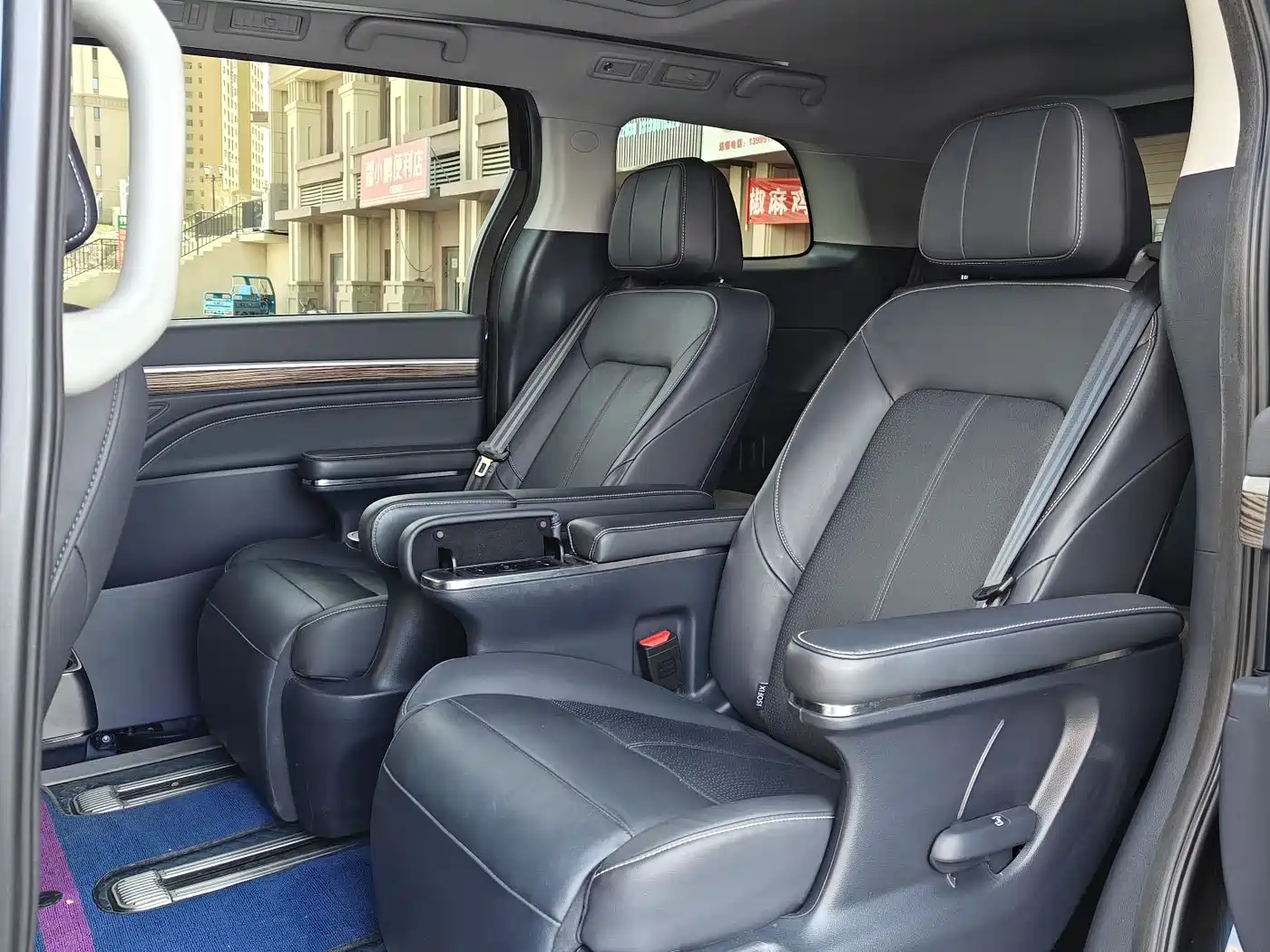 GAC Trumpchi Trumpchi M8 2021 Leading Show Series 390T Prestige Edition фото 8