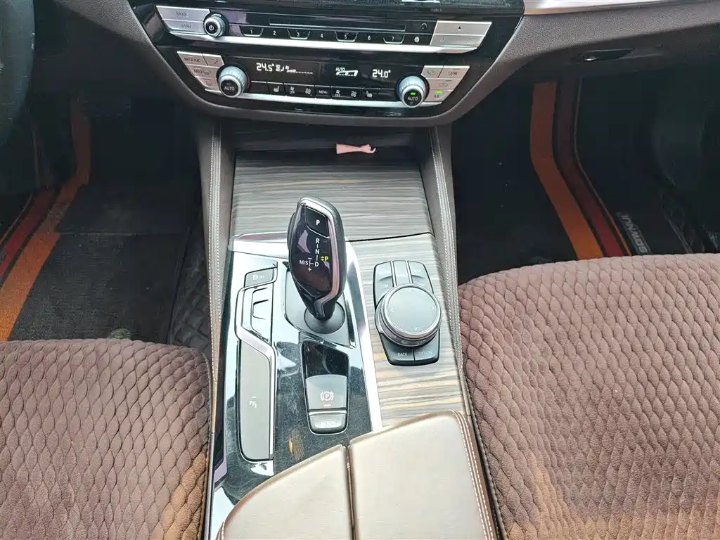 BMW 5 Series 2018 Facelift 530Li Leading Luxury Package фото 14