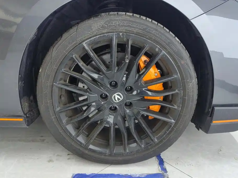 Changan UNI-V 2025 2025 2.0T Sport Version