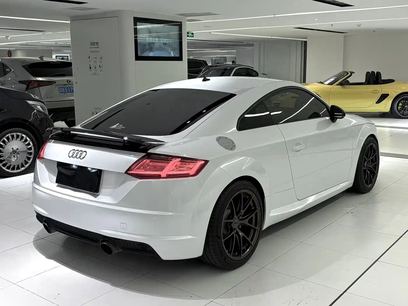 Audi TT 2017 TT Coupe 45 TFSI quattro фото 9