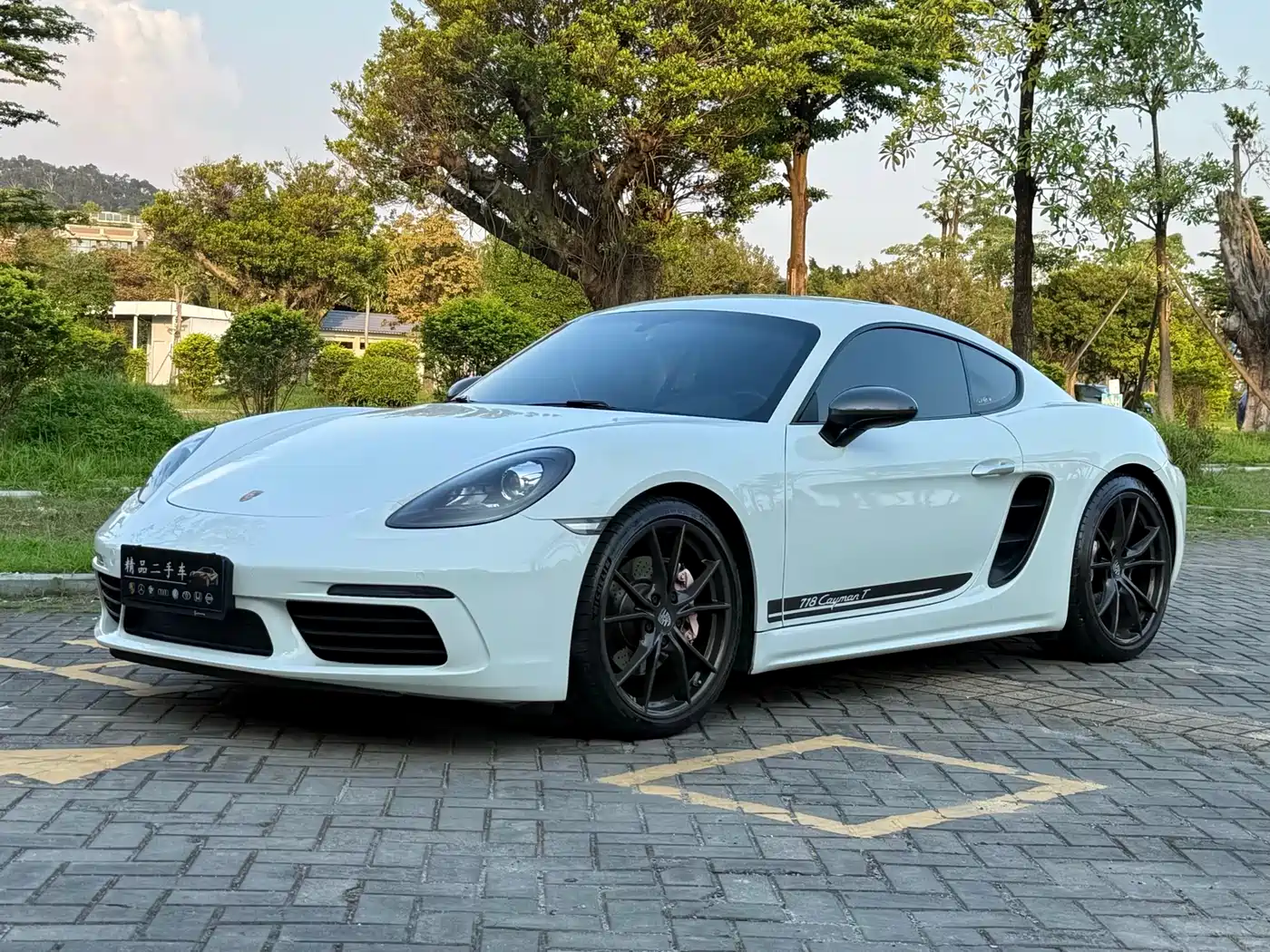 Porsche 718 2019 Cayman T 2.0T