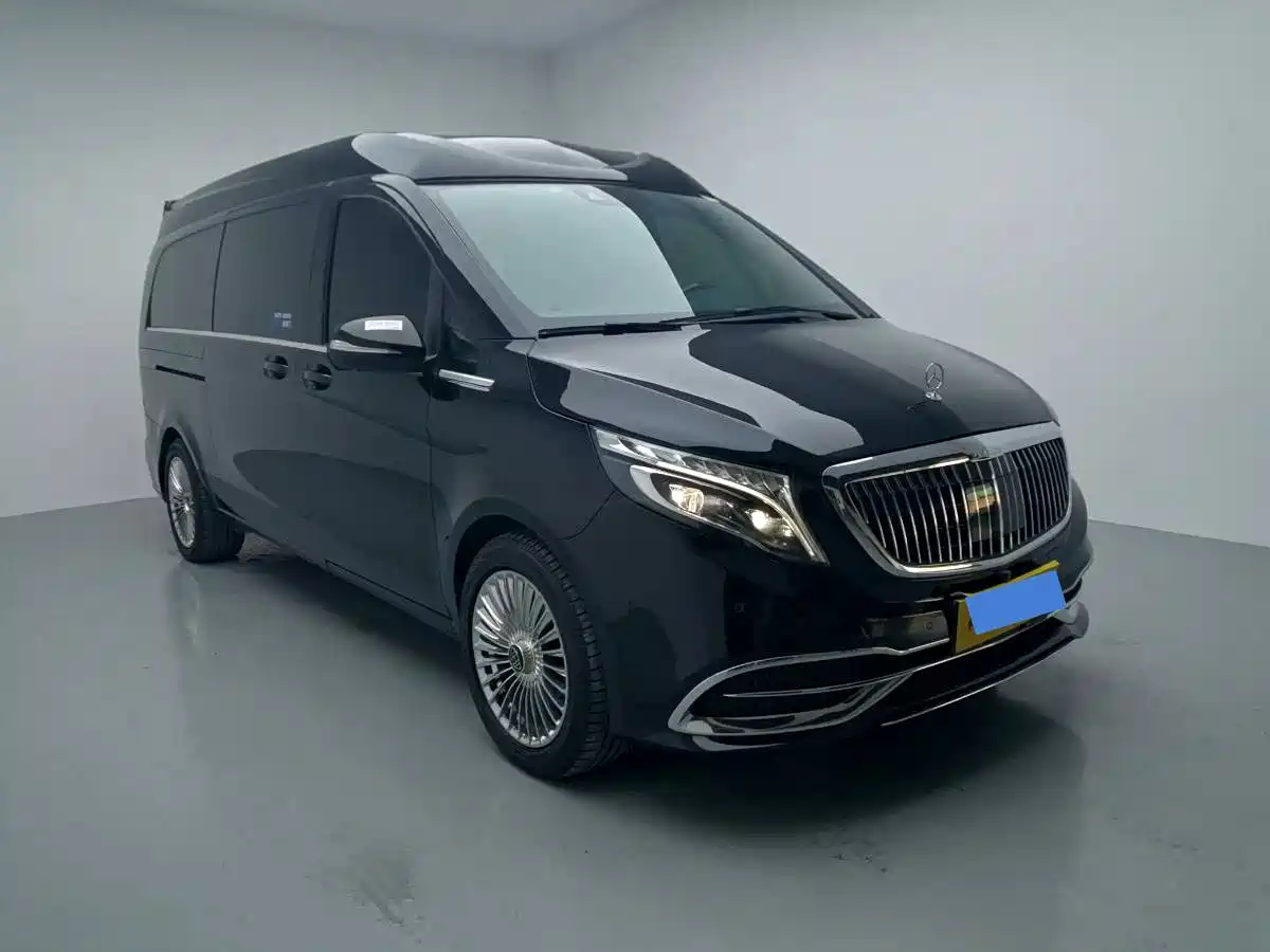 Mercedes-Benz V-Class 2020 Model V 260 L Long Wheelbase Luxury фото 3