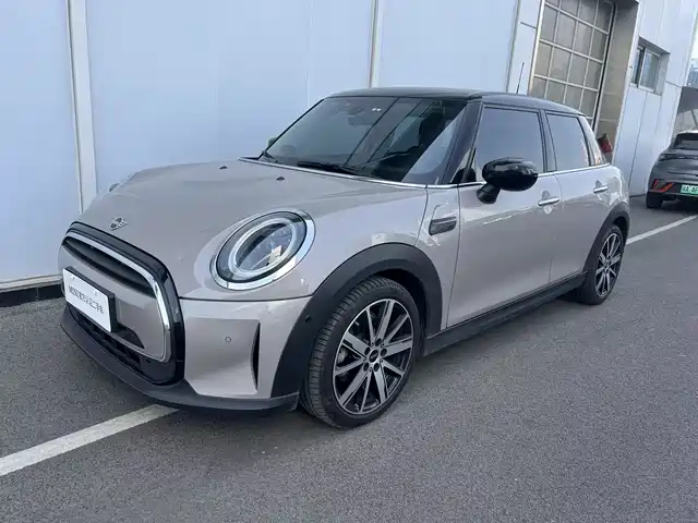 MINI 