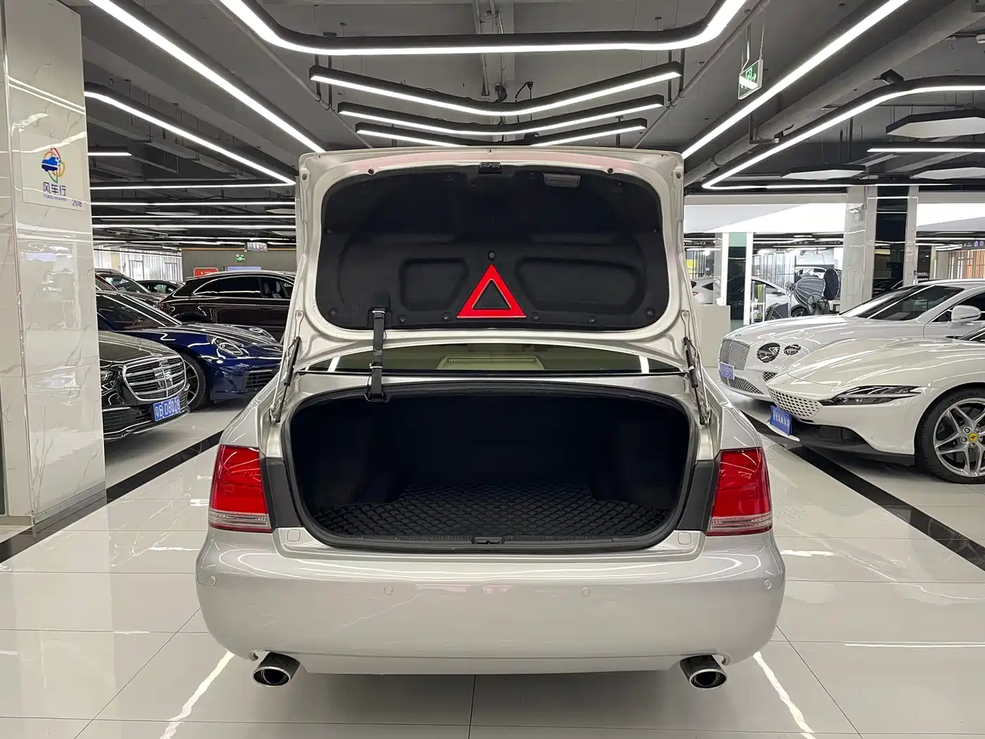 Toyota Crown 2007 2.5L Royal Special Edition фото 33