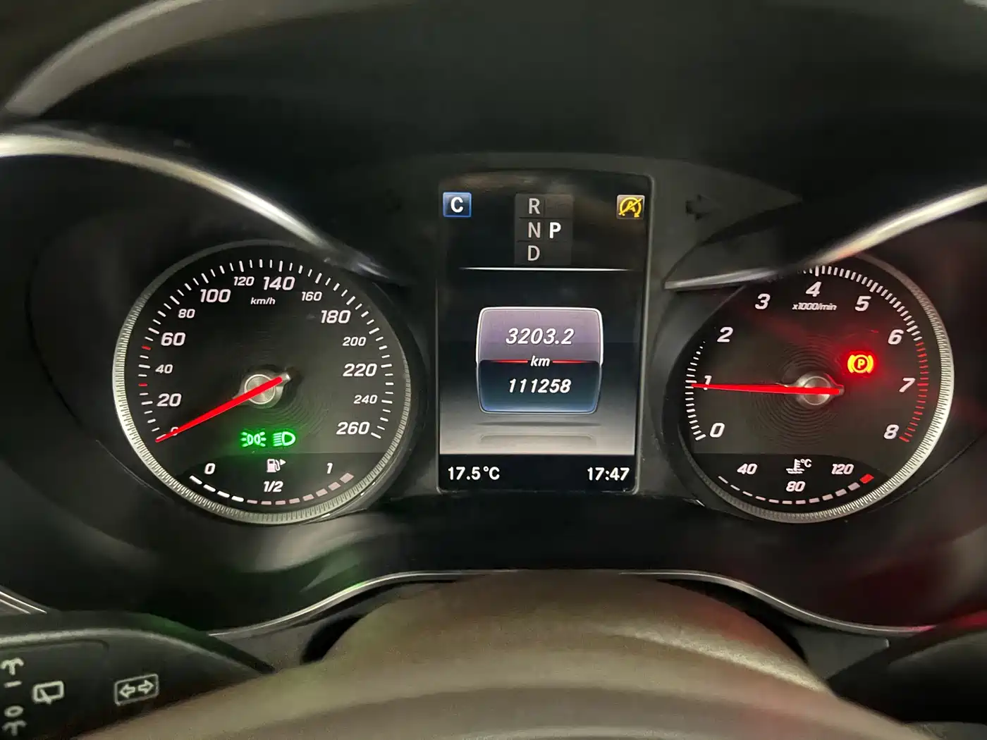 Mercedes-Benz GLC 2019 GLC 260 4MATIC Dynamic фото 8