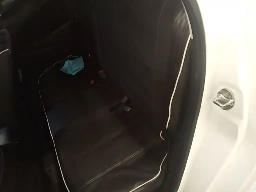Mazda 2 2015 2012 Hatchback Dynamic 1.5L Automatic Value Edition