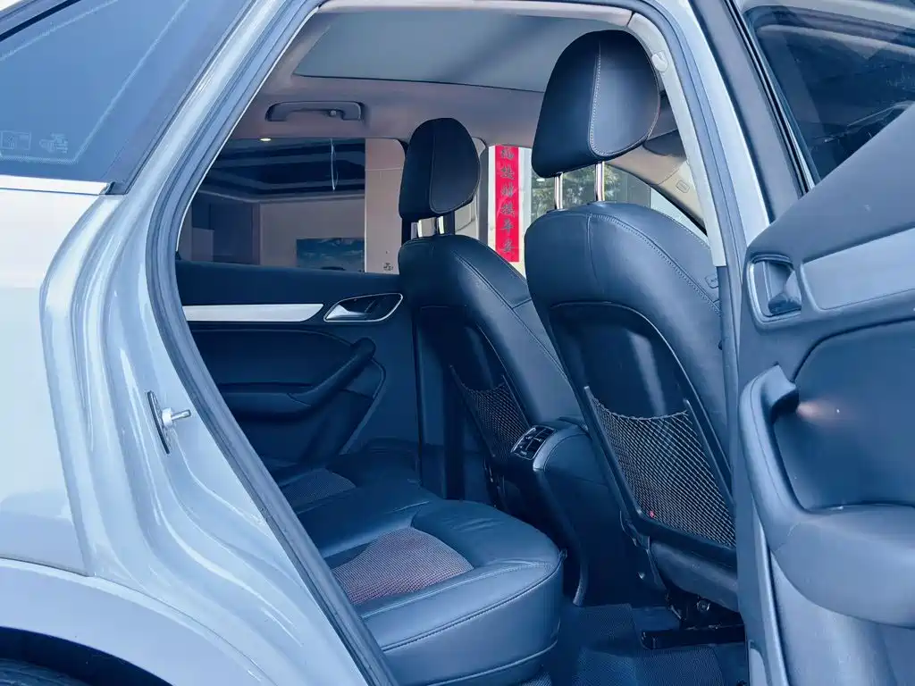 Фото 6 - Audi Q3