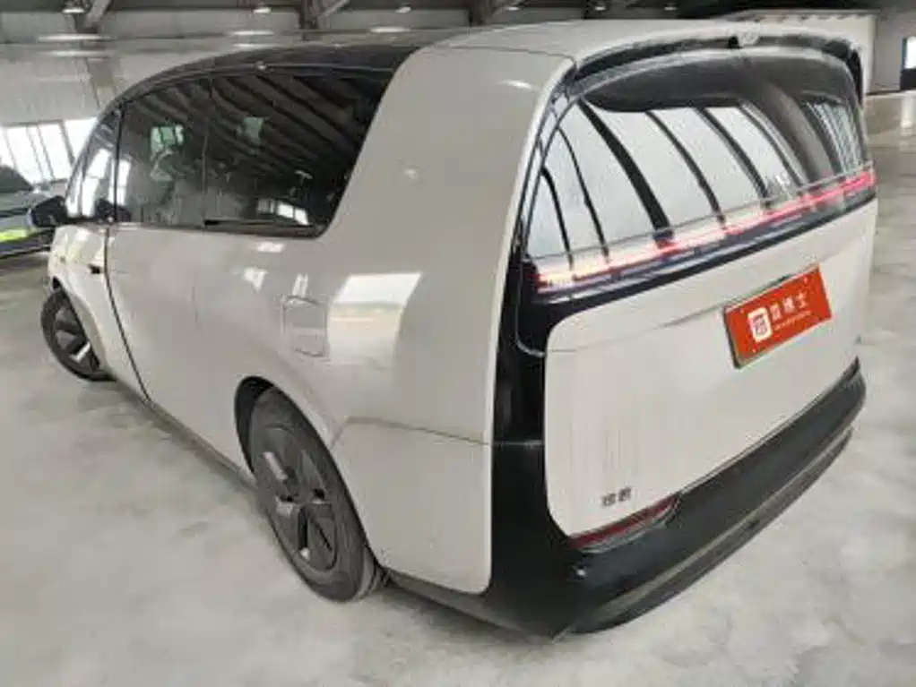 Li Auto MEGA 2024 2024 Ultra