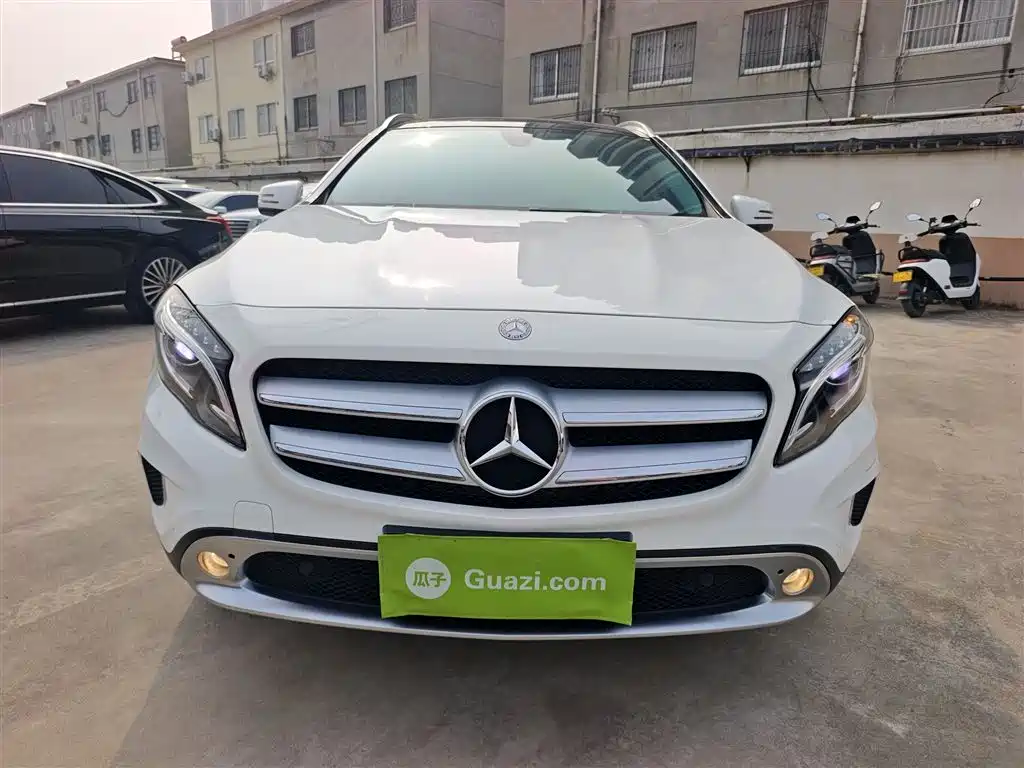 Mercedes-Benz GLA 2016 GLA 200 Fashion фото 3