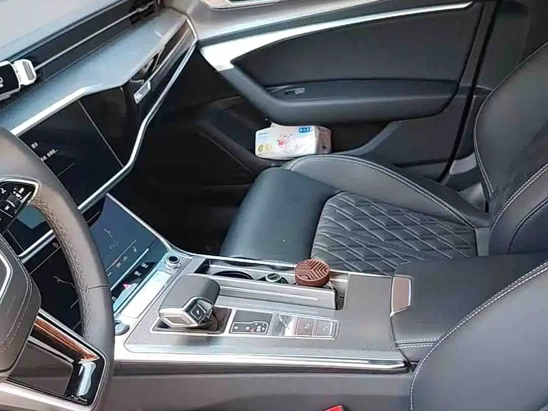 Audi A6L 2026 Model Year 45 TFSI Premium Dynamic фото 5