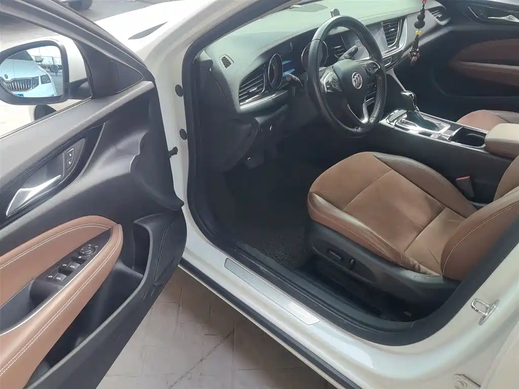 Buick Regal 2017 20T Elite Type фото 16