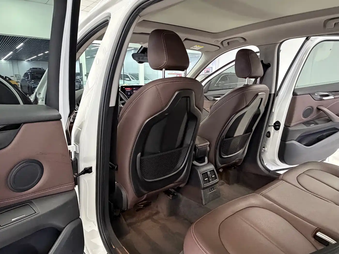BMW X1 2020 sDrive25Li Leading Model фото 10