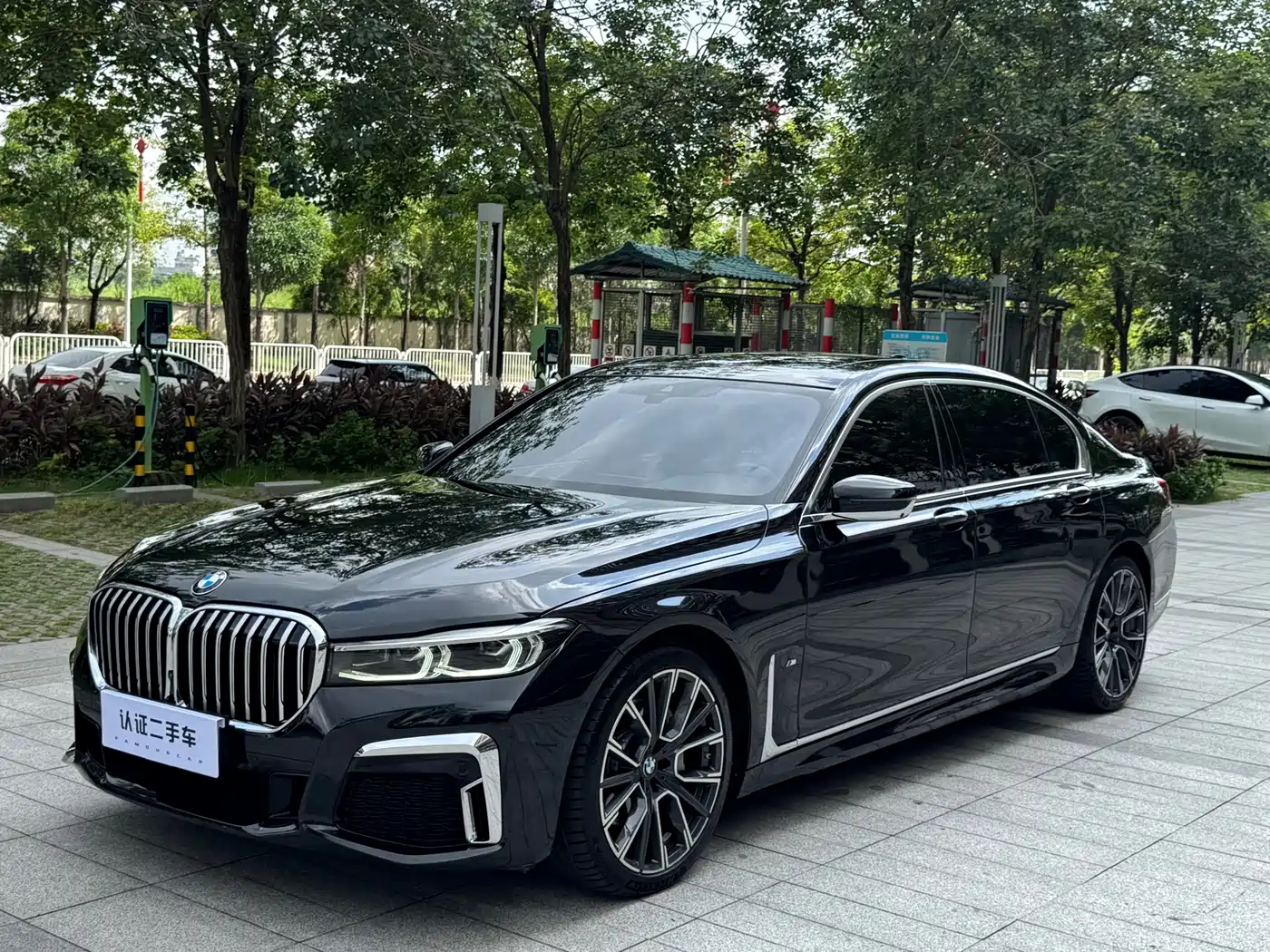 BMW 7 Series 2021 Model 740Li Leading M Sport Package