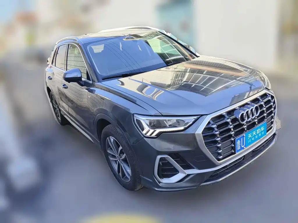 Фото 3 - Audi Q3
