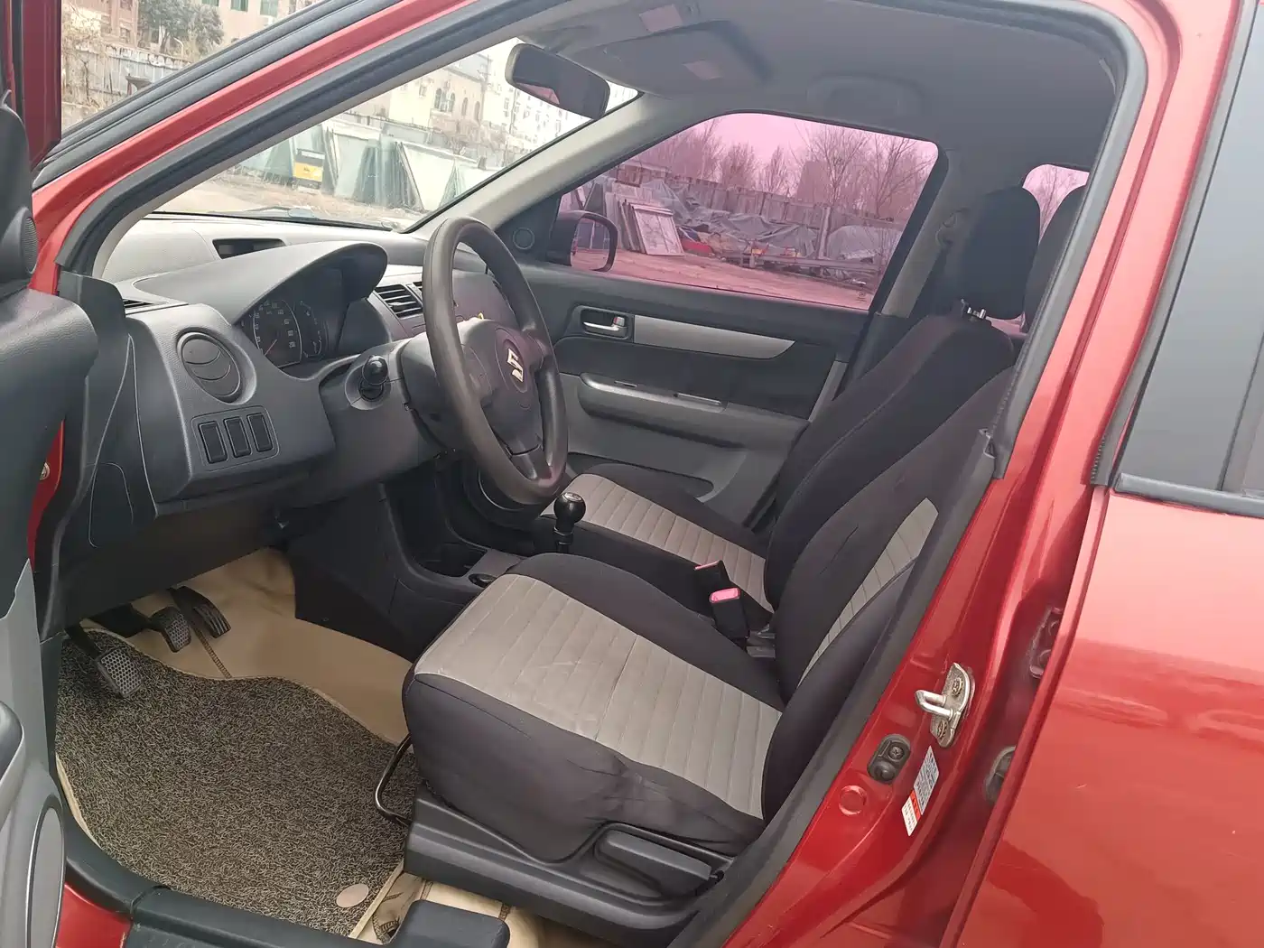 Suzuki Swift 2013 2013 1.3L Manual Value Edition