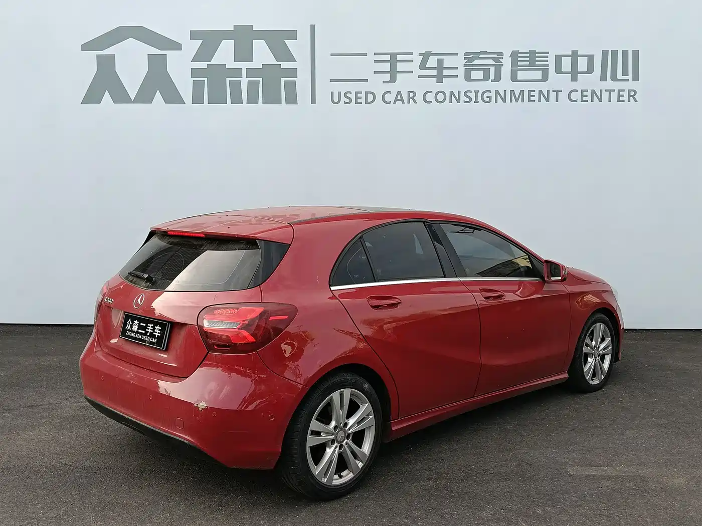Mercedes-Benz A-Class (Import) 2016 A 200 Dynamic фото 4