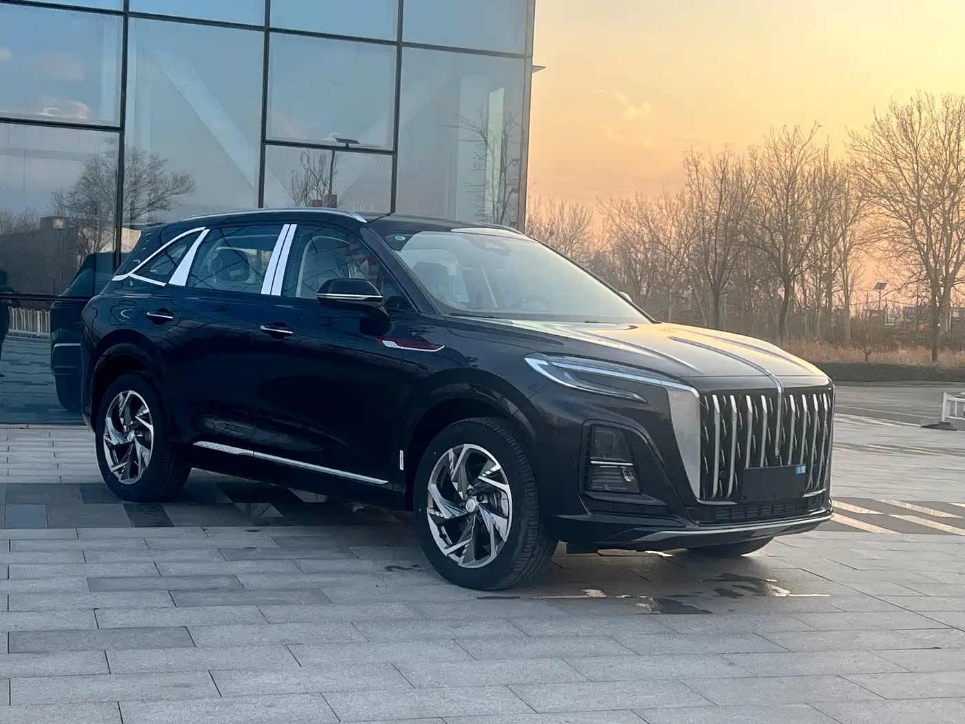Hongqi HS3 PHEV 2026 2024 PHEV 115km Power Edition