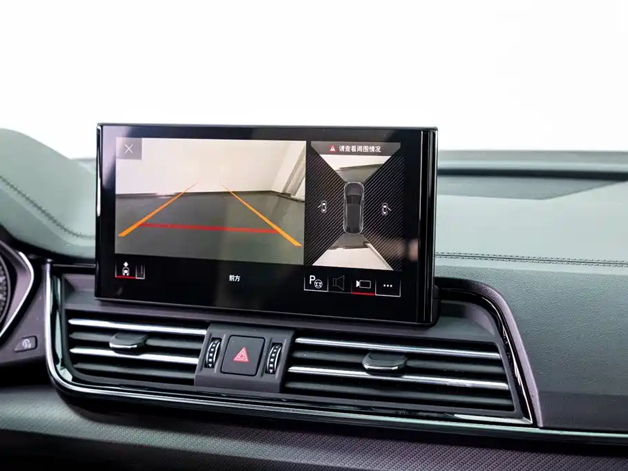 AUDI Q5L SPORTBACK
