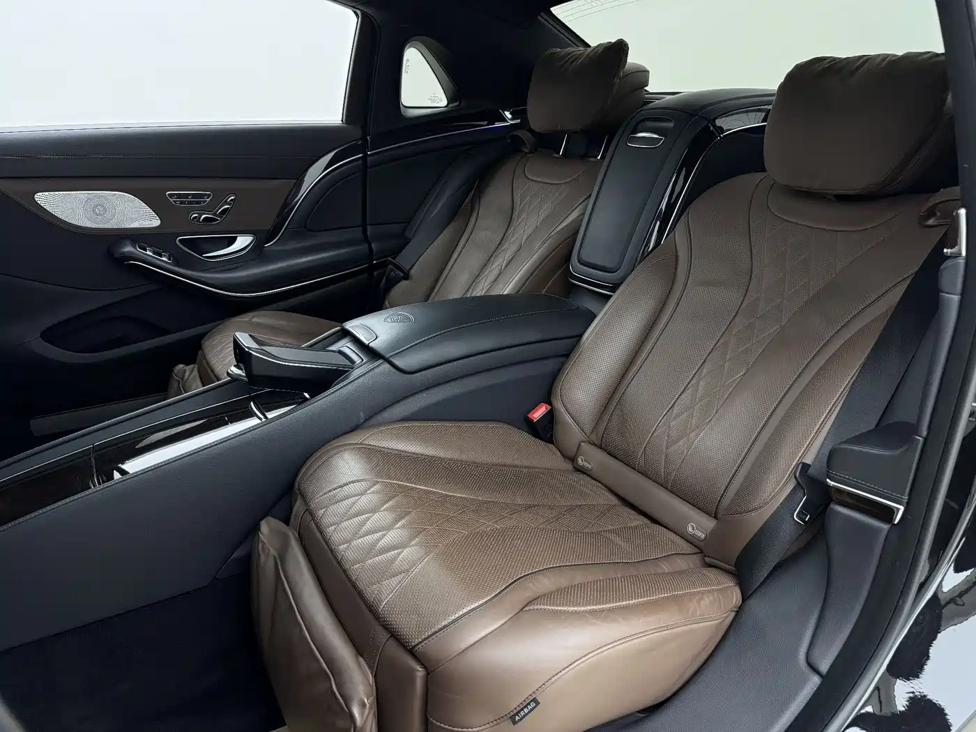 Mercedes-Benz Maybach S-Class 2018 S 560 4MATIC фото 17