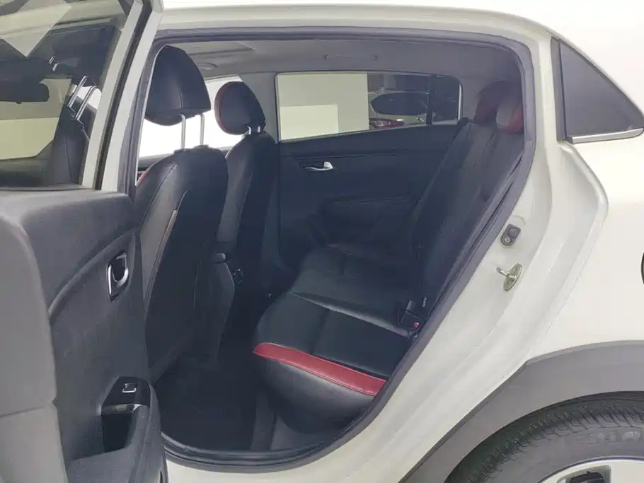 Kia KX CROSS 2018 2018 1.6L Automatic Smart Sunroof Edition