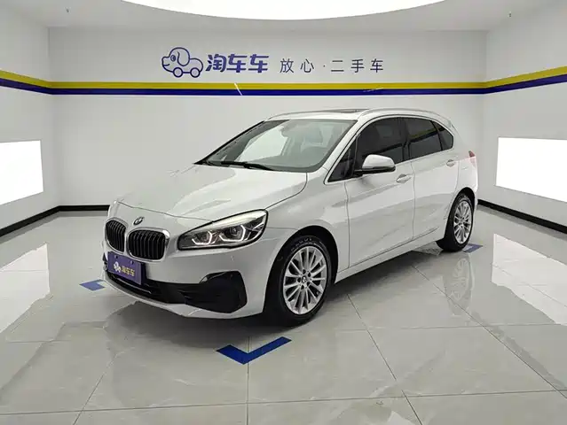 BMW BMW 2 Series Touring 2018 218i Luxury Line