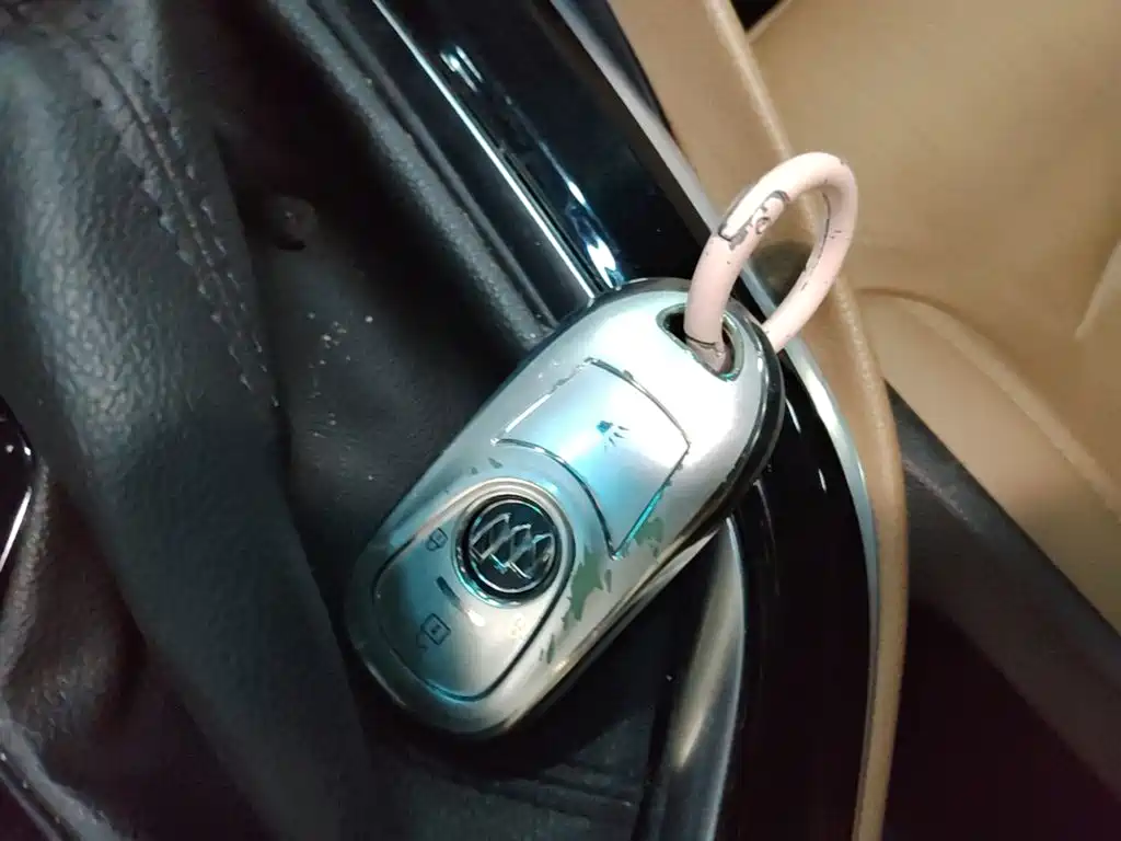 Buick GL6 2023 2021 323T Mild Hybrid Connected Luxury
