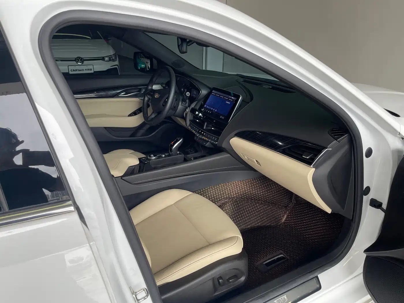 Cadillac CT5 2020 2020 28T Luxury Model