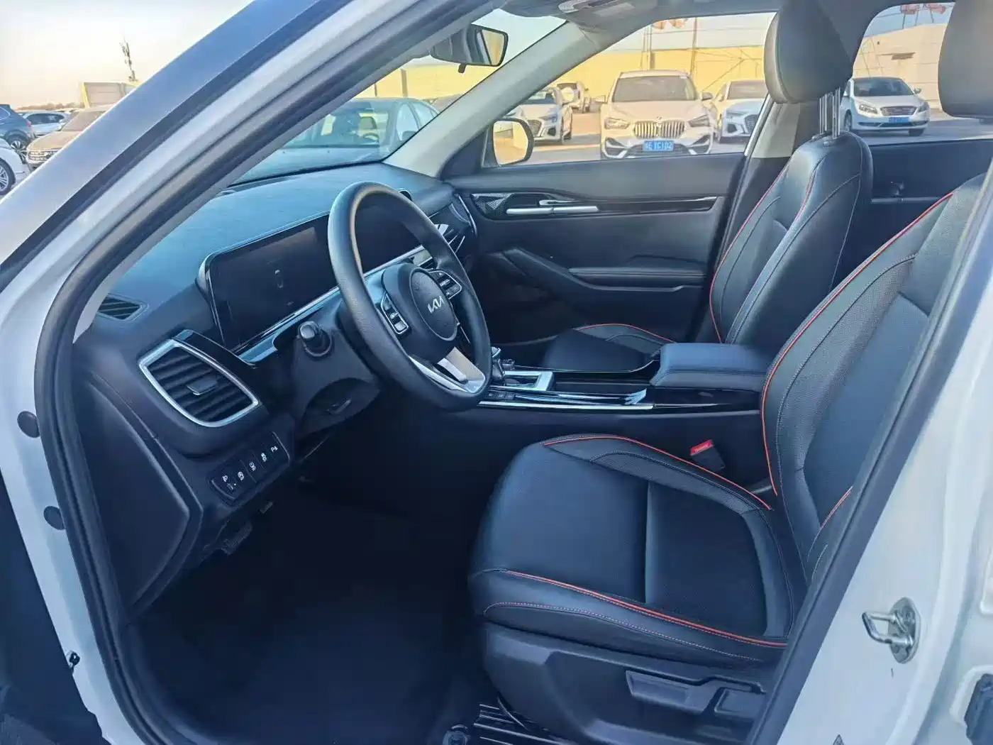 Kia Seltos 2024 2023 1.5L CVT Luxury Edition