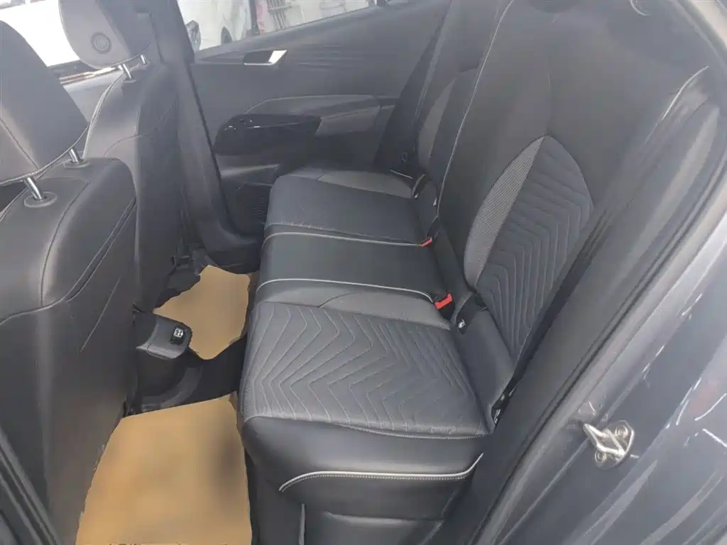 Volkswagen ID.3 2023 Pure Smart Edition фото 16