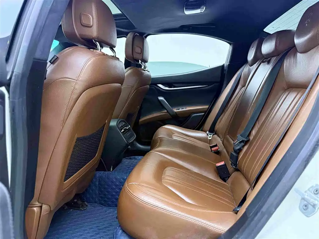 Maserati Ghibli 2015 2014 3.0T Standard