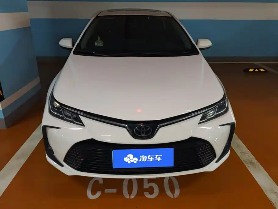 Toyota Corolla 2021 1.2T S-CVT Elite PLUS Edition фото 2