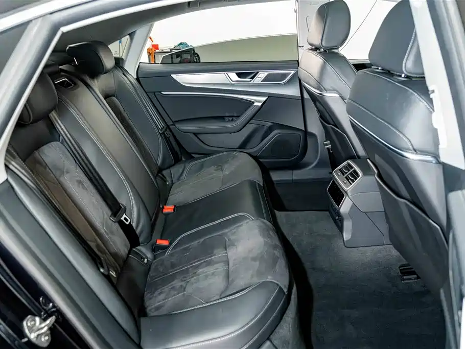 Audi A7L 2025 2024 45 TFSI Luxury