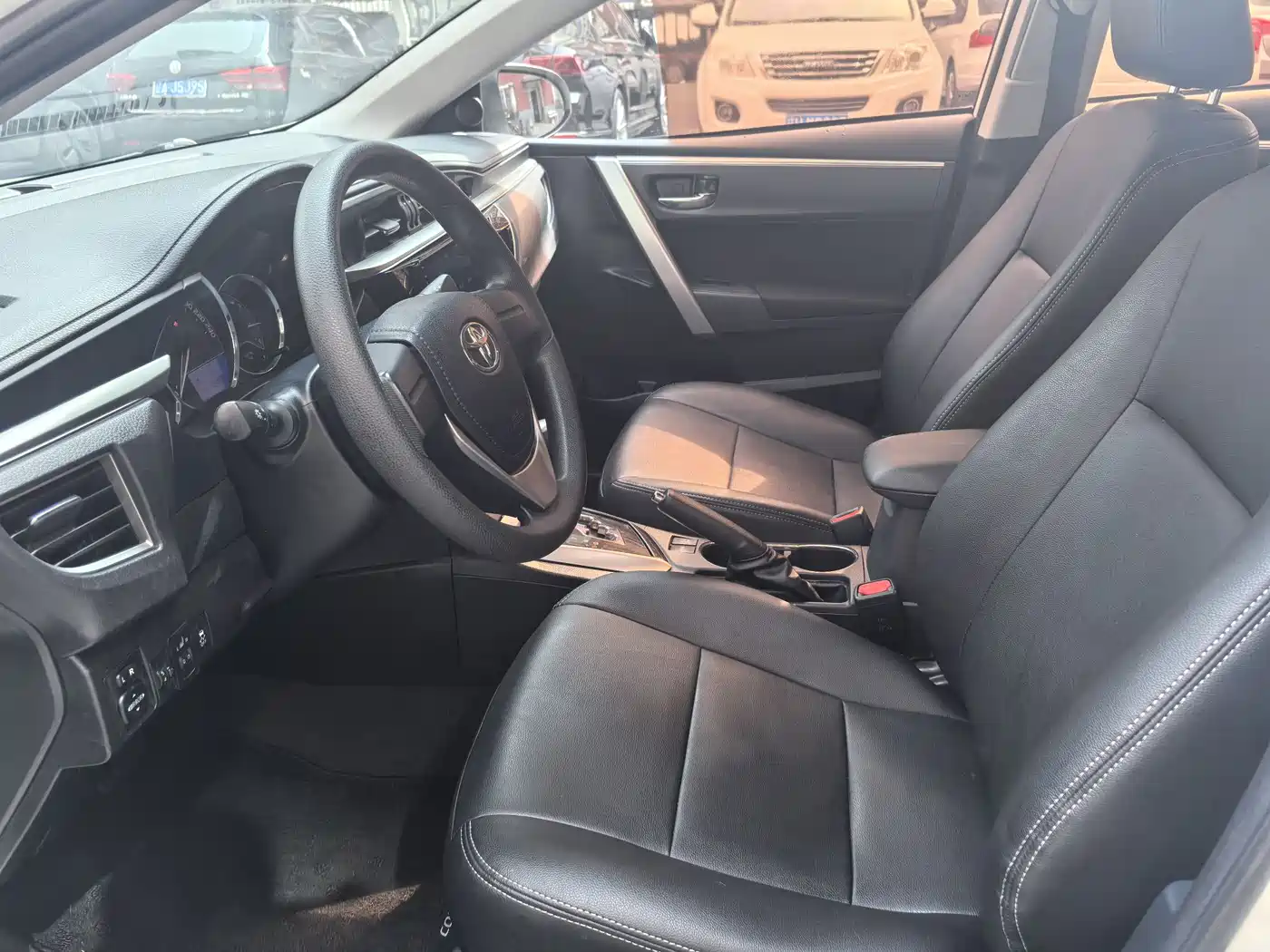 Toyota Corolla 2017 1.2T CVT GL фото 9