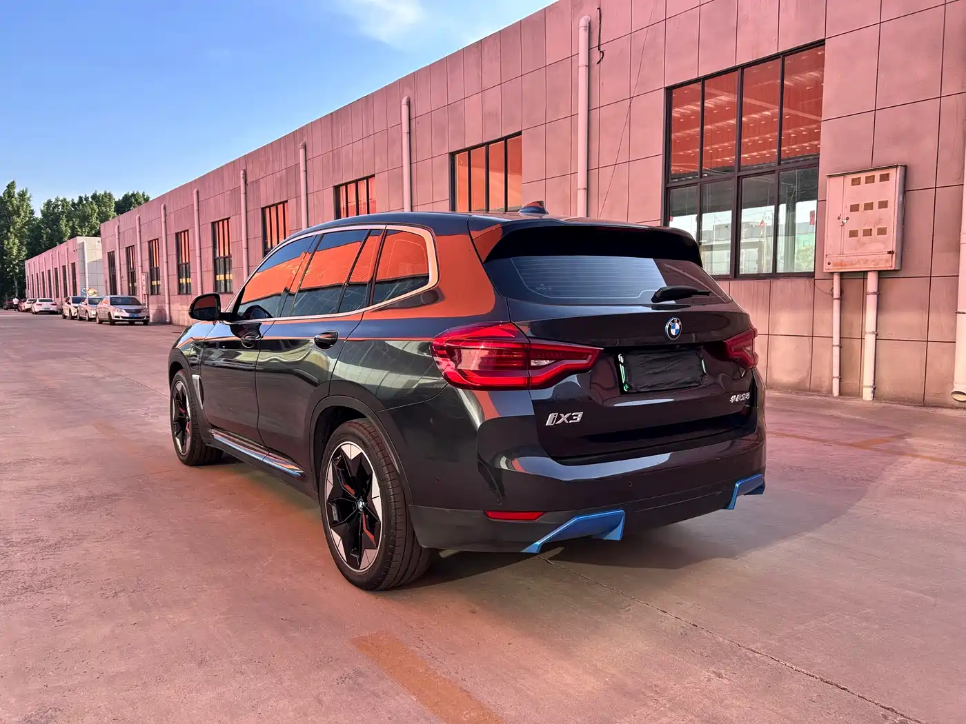 BMW iX3 2021 Pioneer фото 4