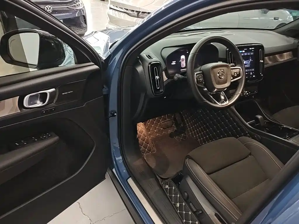 Volvo C40 2023 2022 Long Range Edition PRO