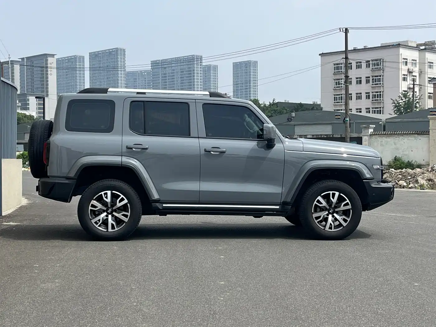 Tank 300 2024 2.0T Explorer фото 7