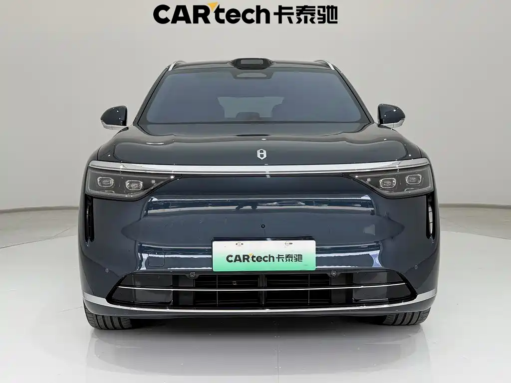 AITO Wenjie AITO M8 2026 2025 Range Extender Max+ Edition 53.4kWh 5-seater