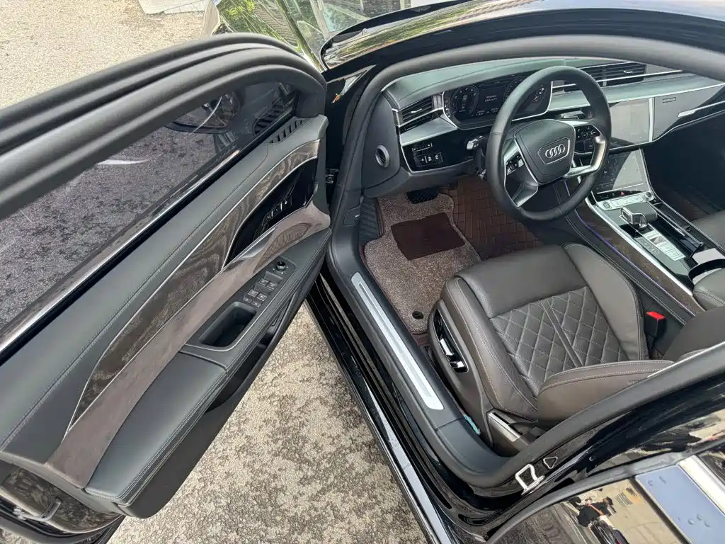 Audi A8 2025 2025 A8L 50 TFSI quattro Exclusive Selection