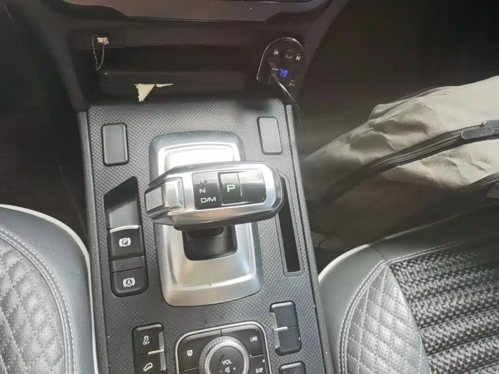 Haval H6 Coupe 2020 2020 Smart Connect Edition 1.5T Automatic 2WD Elite