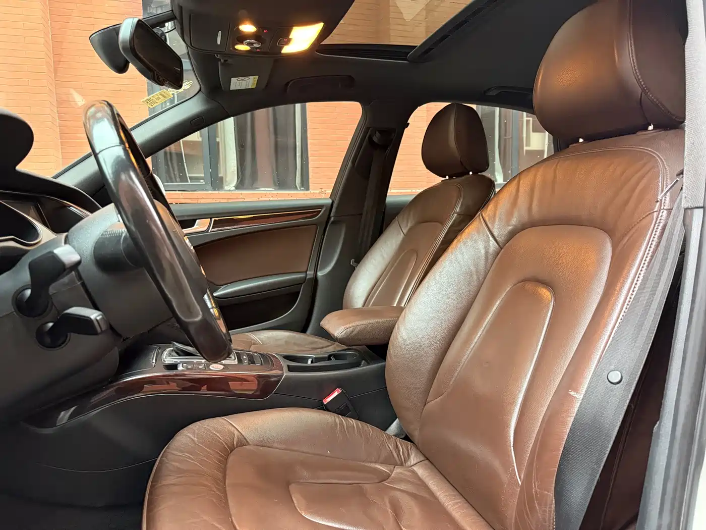 Audi A4L 2016 35 TFSI Collector's Edition S line Comfort фото 14