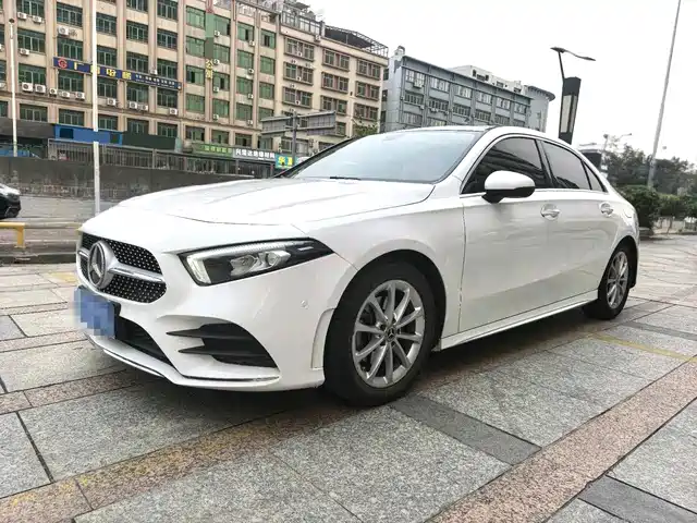 MERCEDES-BENZ A CLASS
