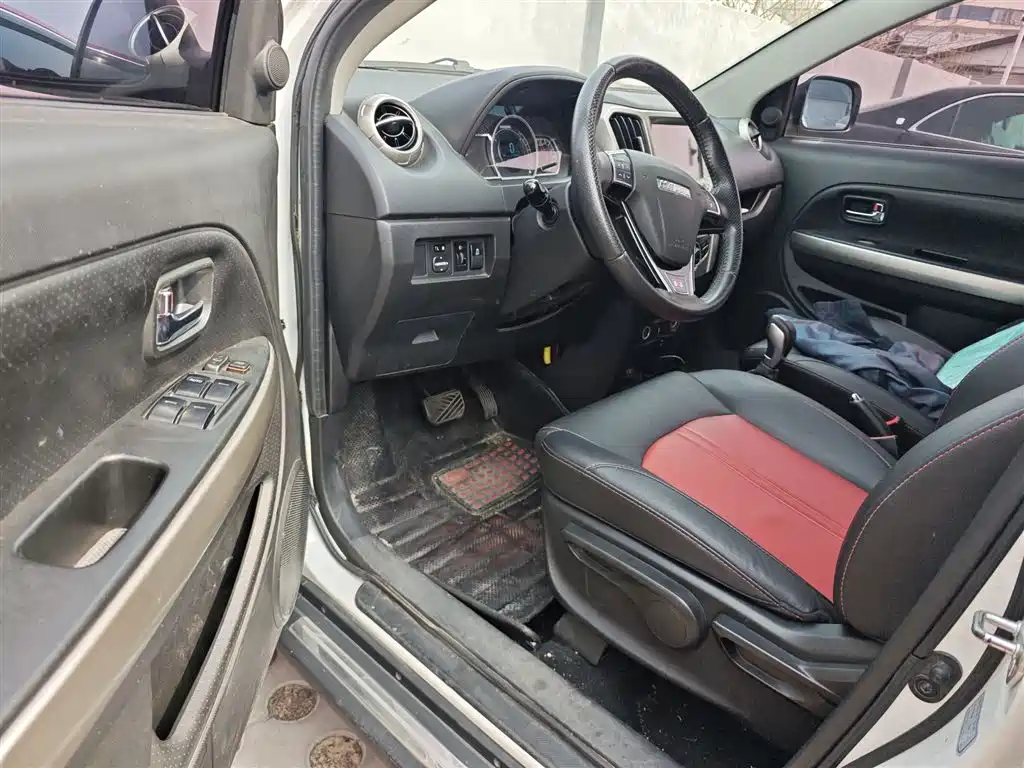 Haval H1 2016 Red Label 1.5L AMT Luxury фото 14