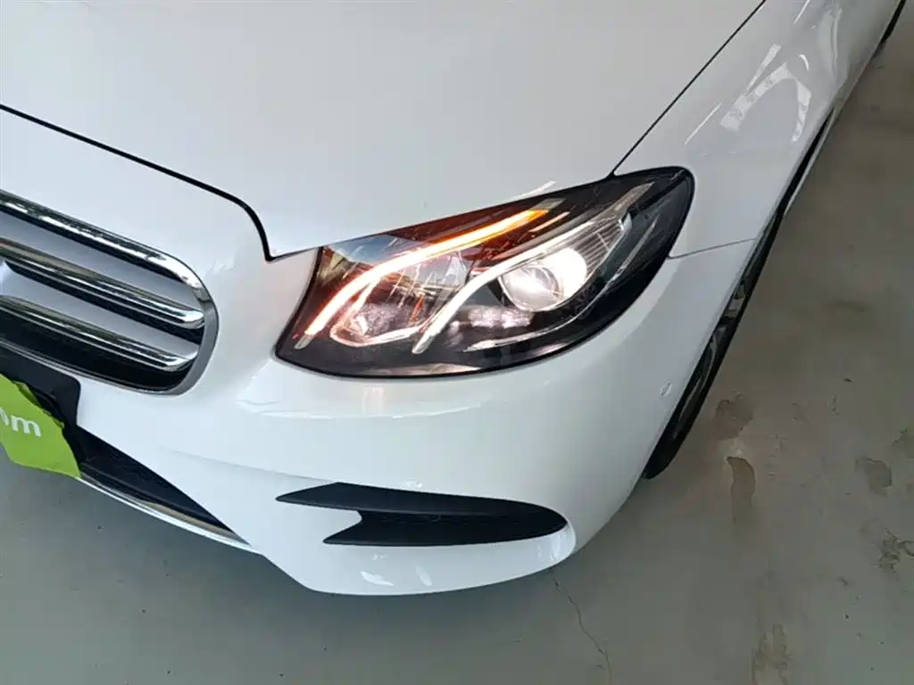 Mercedes-Benz E-Class 2019 Facelift E 300 L Sport Fashion фото 24