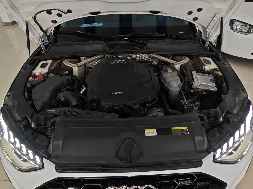 Audi A4L 2022 40 TFSI Luxury Dynamic фото 16