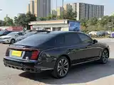 Photo 9 - Hongqi H9