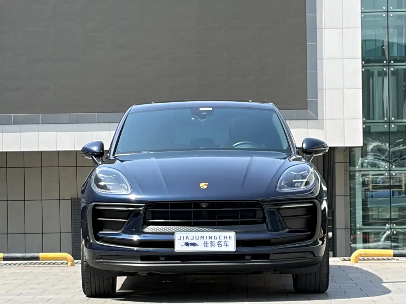 Porsche Macan 2022 Macan 2.0T фото 2