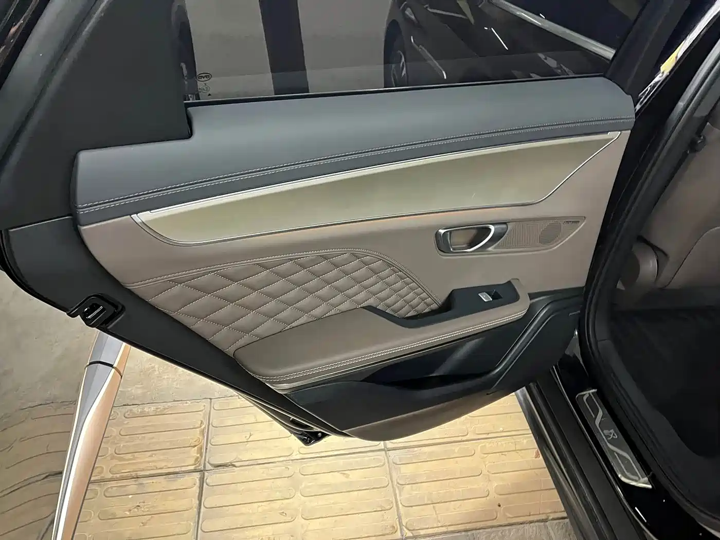 BYD Han 2023 EV Champion Edition 605KM FWD Premium фото 4